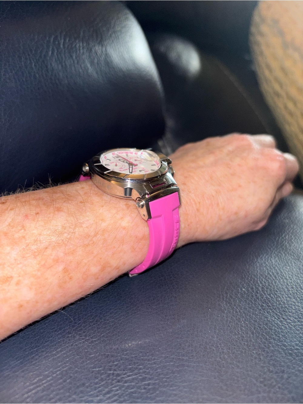Tissot T-race Pink/silver Dial Pink Silicone Strap Swiss Quartz Chronograph - Picture 9 of 15